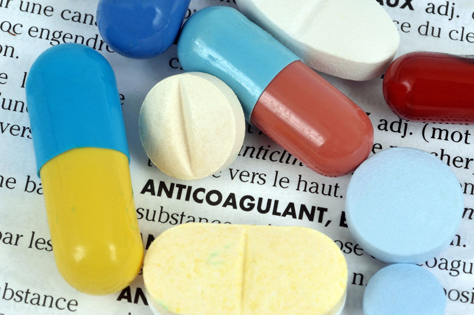 Arrêter un saignement rapidement quand on est sous anticoagulant